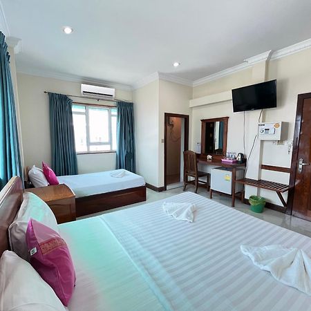 Seng Hout Hotel Battambang Eksteriør bilde