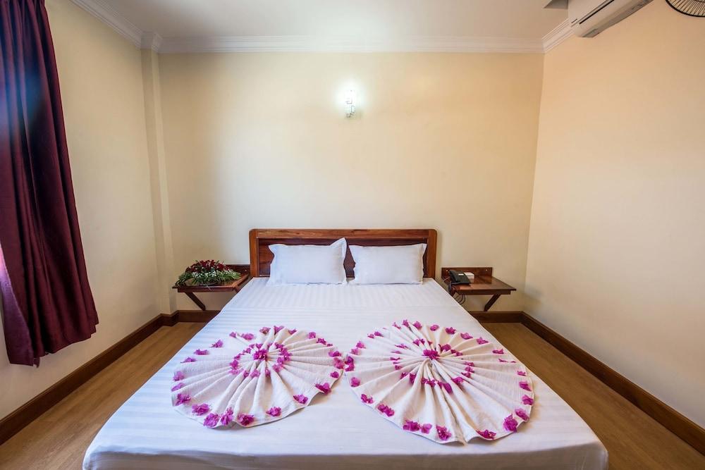 Seng Hout Hotel Battambang Eksteriør bilde