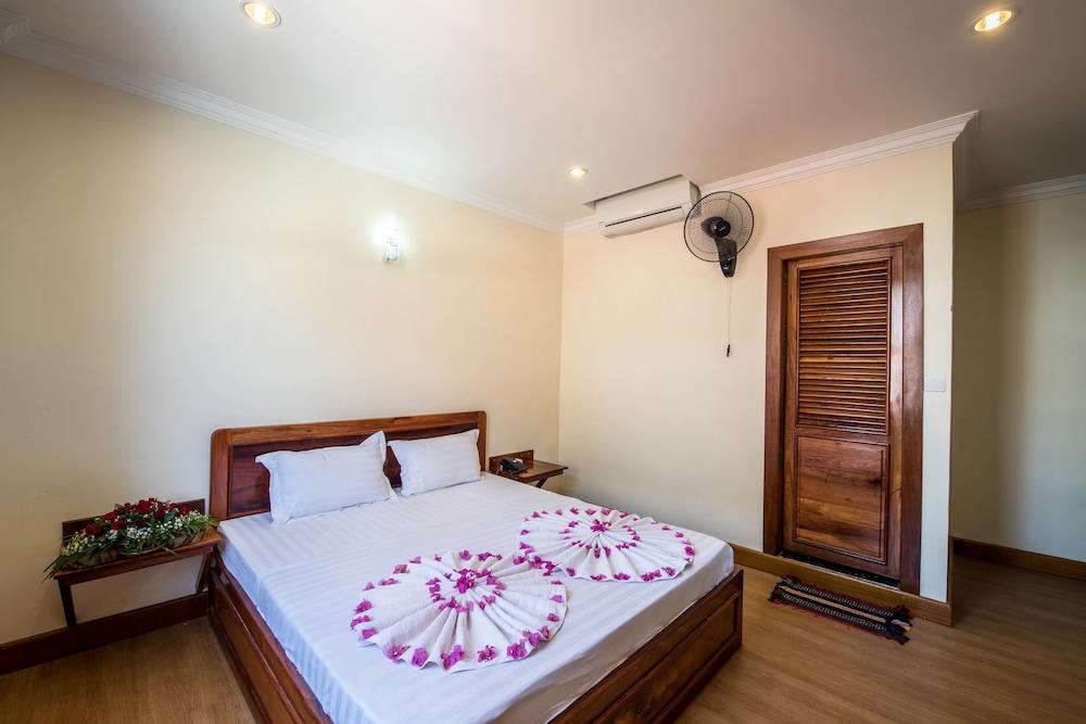 Seng Hout Hotel Battambang Eksteriør bilde