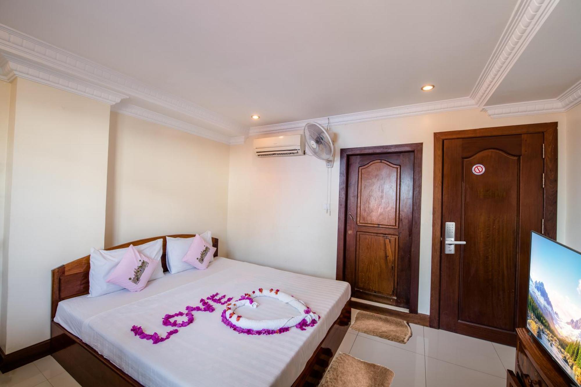 Seng Hout Hotel Battambang Eksteriør bilde