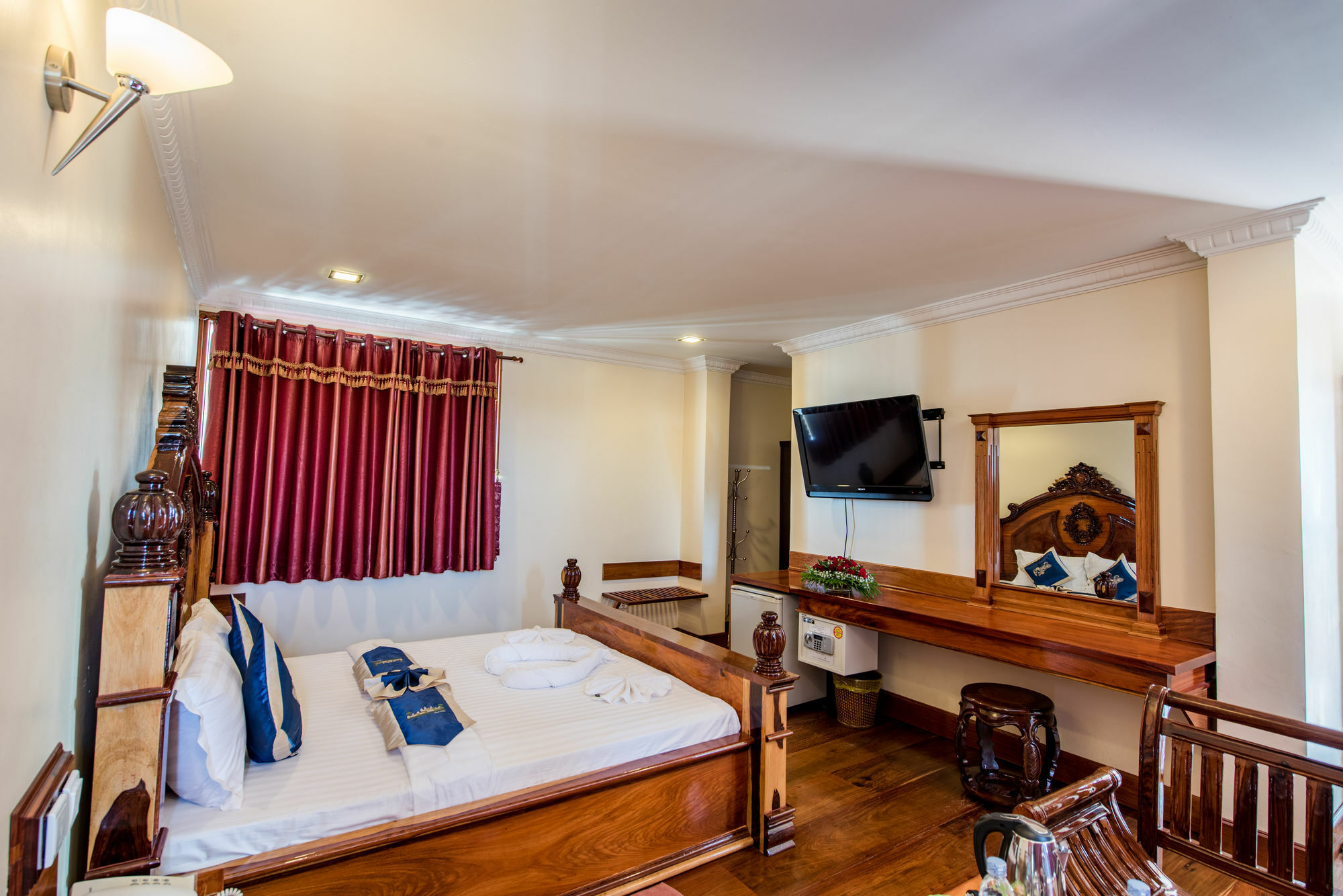 Seng Hout Hotel Battambang Eksteriør bilde